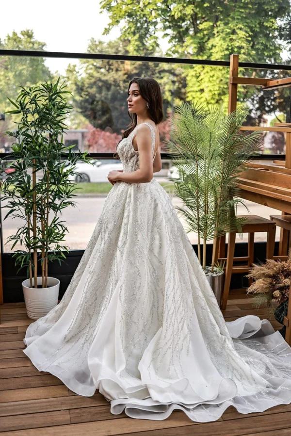 Ball - Wedding gown